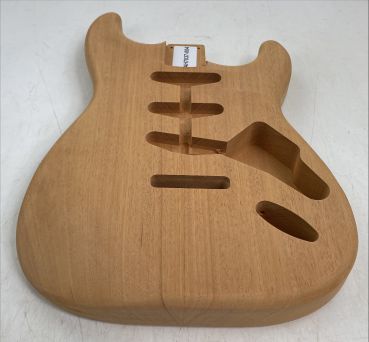 Body Mahagony, 2-pcs., Strat, Unique Piece #004